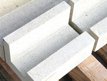 Grooved Refractory Bricks